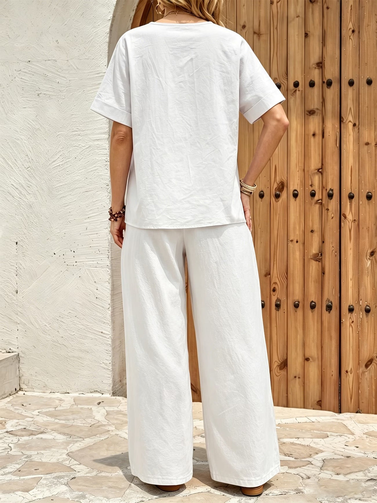 Women’s Relaxed Short-Sleeve Top & Wide-Leg Pants Everyday Set