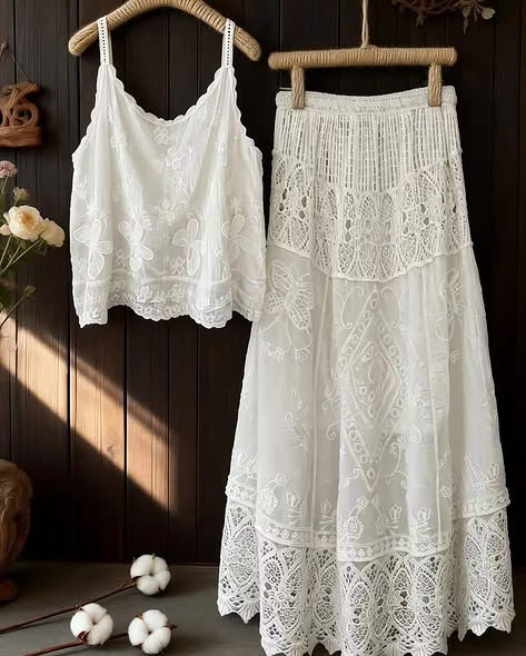 Women's Romantic Lace Co-Ord Skirt Set