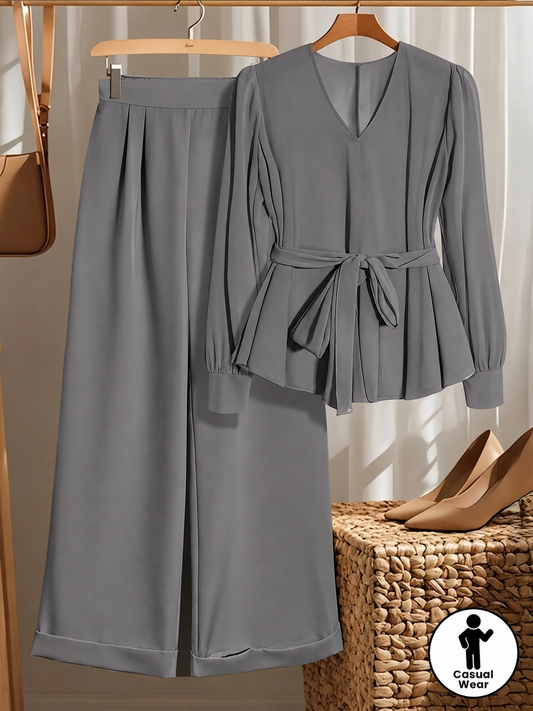Plus Size Women’s Fashionable Lace-Up Waist Blouse & Casual Trousers Outfit