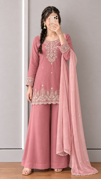Women’s Traditional Embroidered Kurta Set