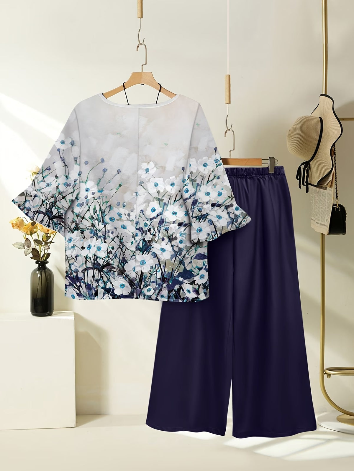 Women's Lightweight Floral Top & Elastic Waist Pants Set