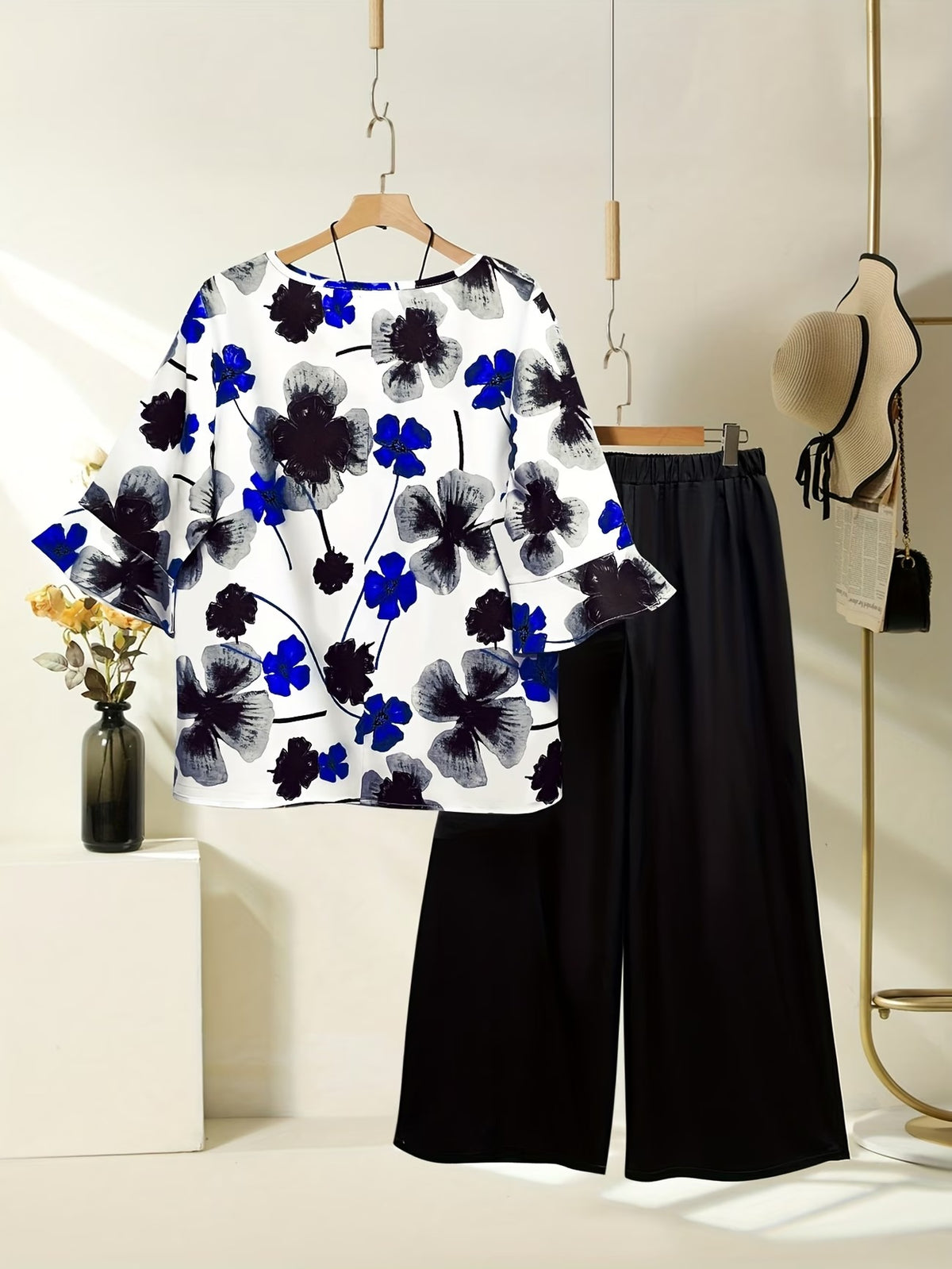 Women's Lightweight Floral Top & Elastic Waist Pants Set