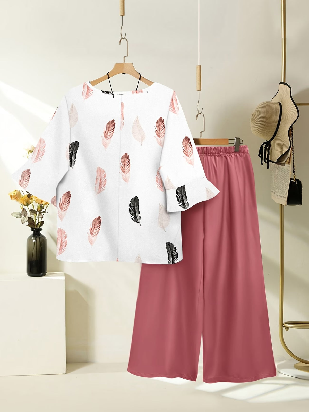 Women's Lightweight Floral Top & Elastic Waist Pants Set