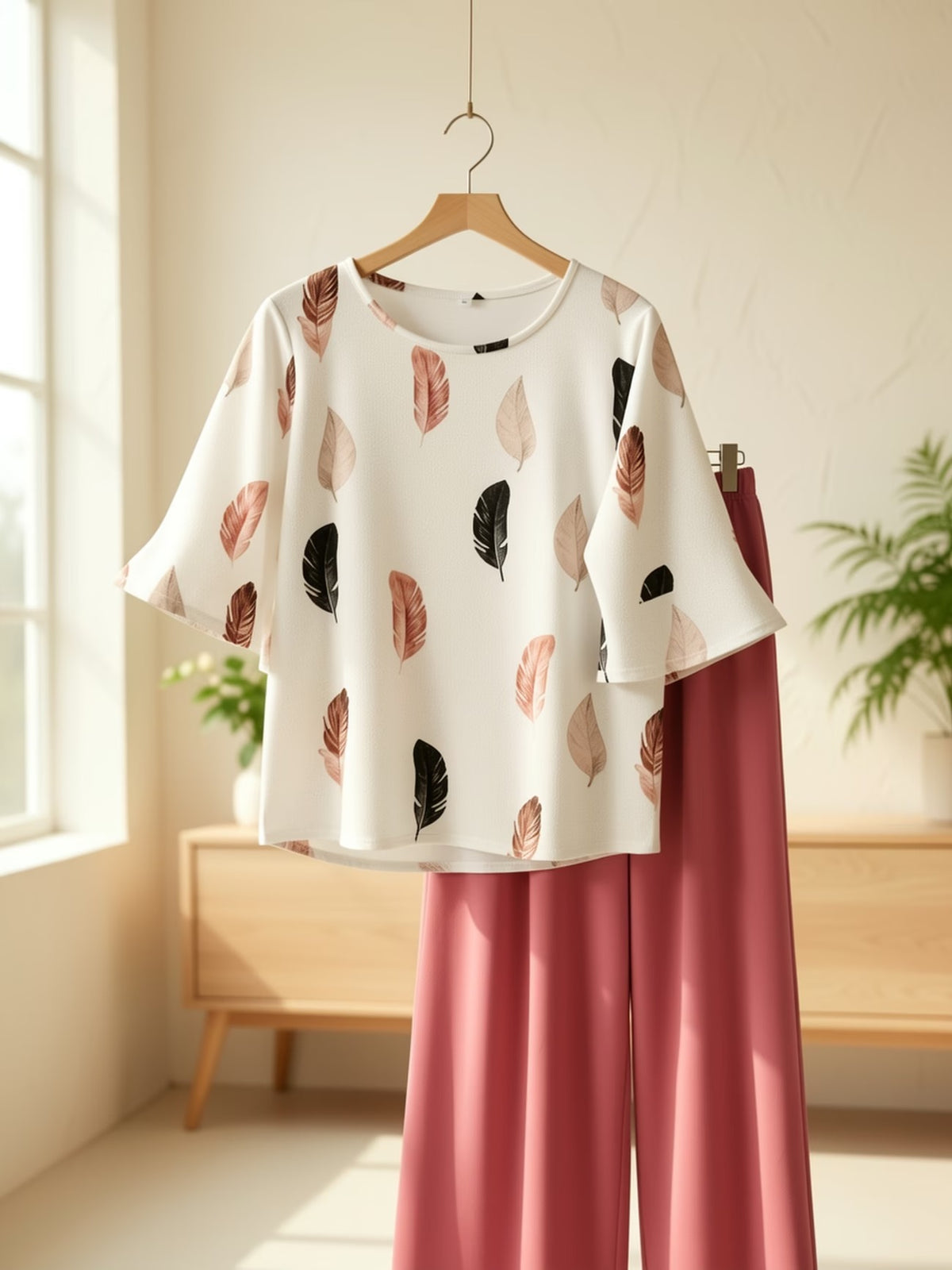 Women's Lightweight Floral Top & Elastic Waist Pants Set