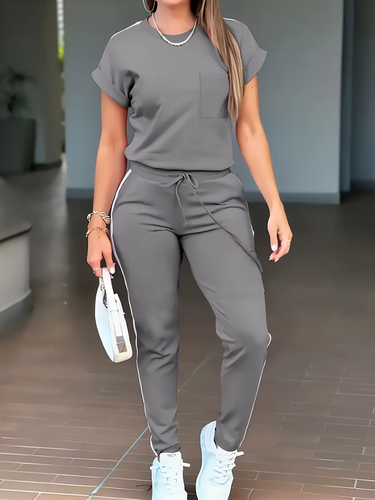 Women’s Fashion Commuter Short-Sleeve Top & Trousers Set