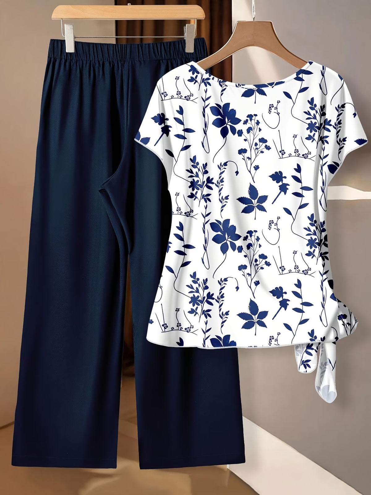 Women’s Casual Everyday Top & Pants Outfit Set