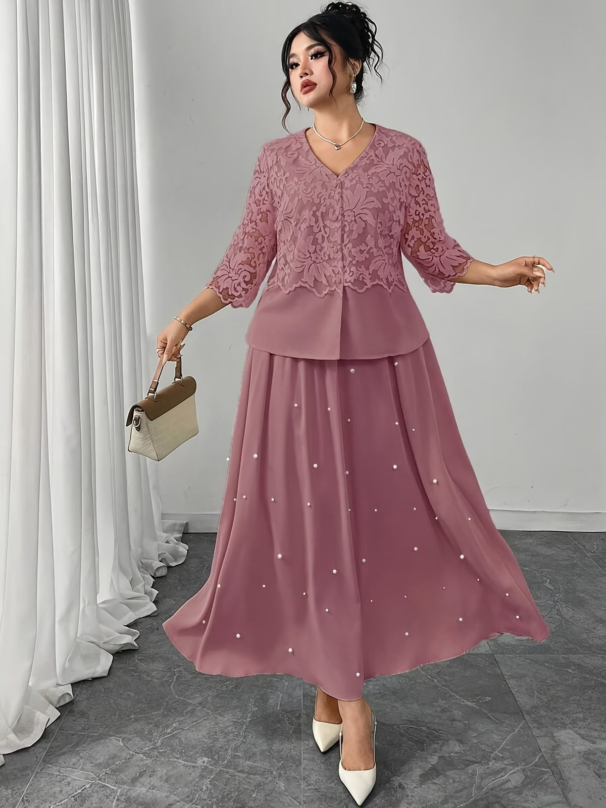 Women’s Plus Size Lace Patchwork Top & Beaded Skirt 2-Piece Outfit