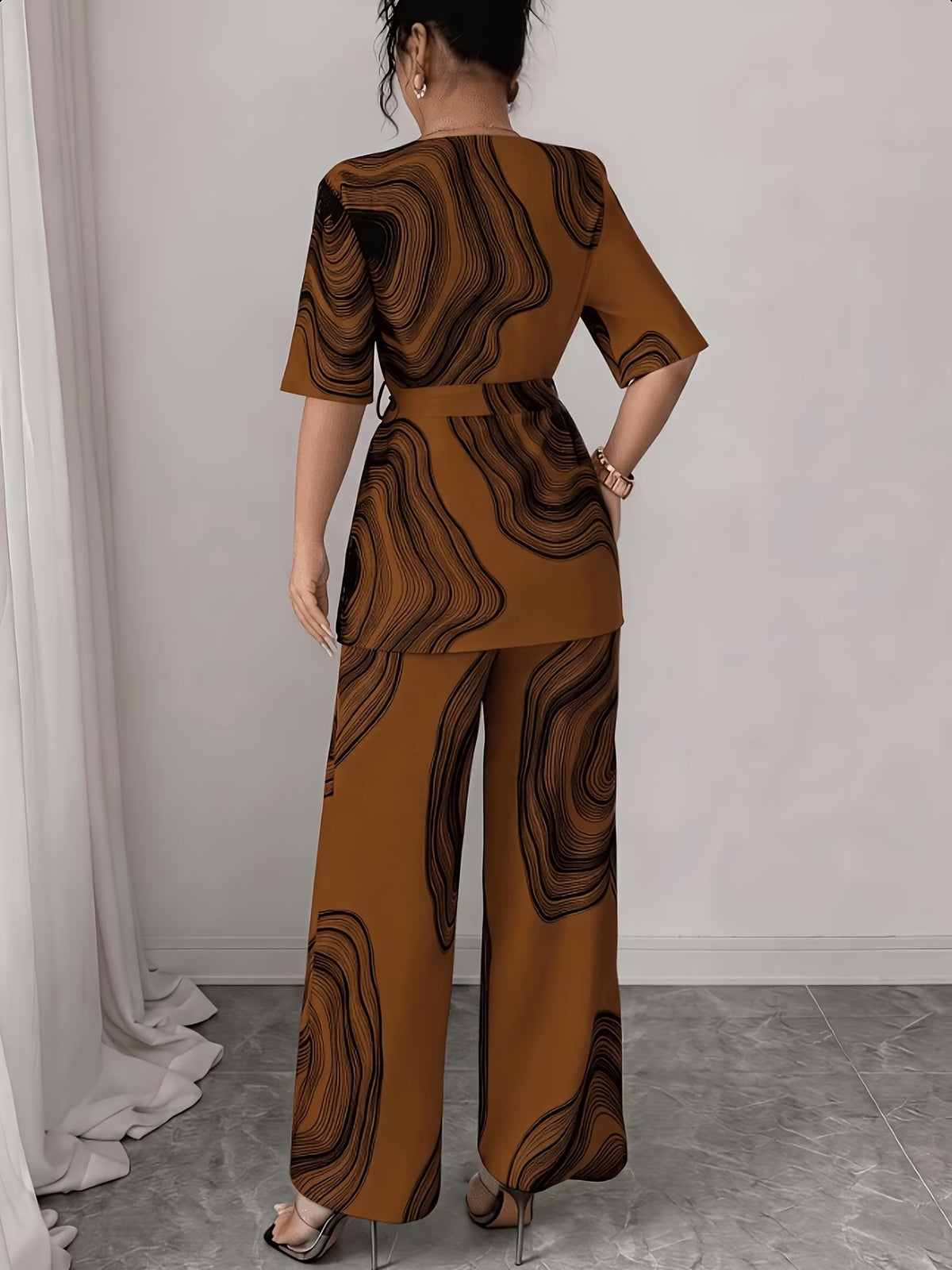 Women’s Wave Print Lace-Up V-Neck Top & Wide-Leg Pants Set