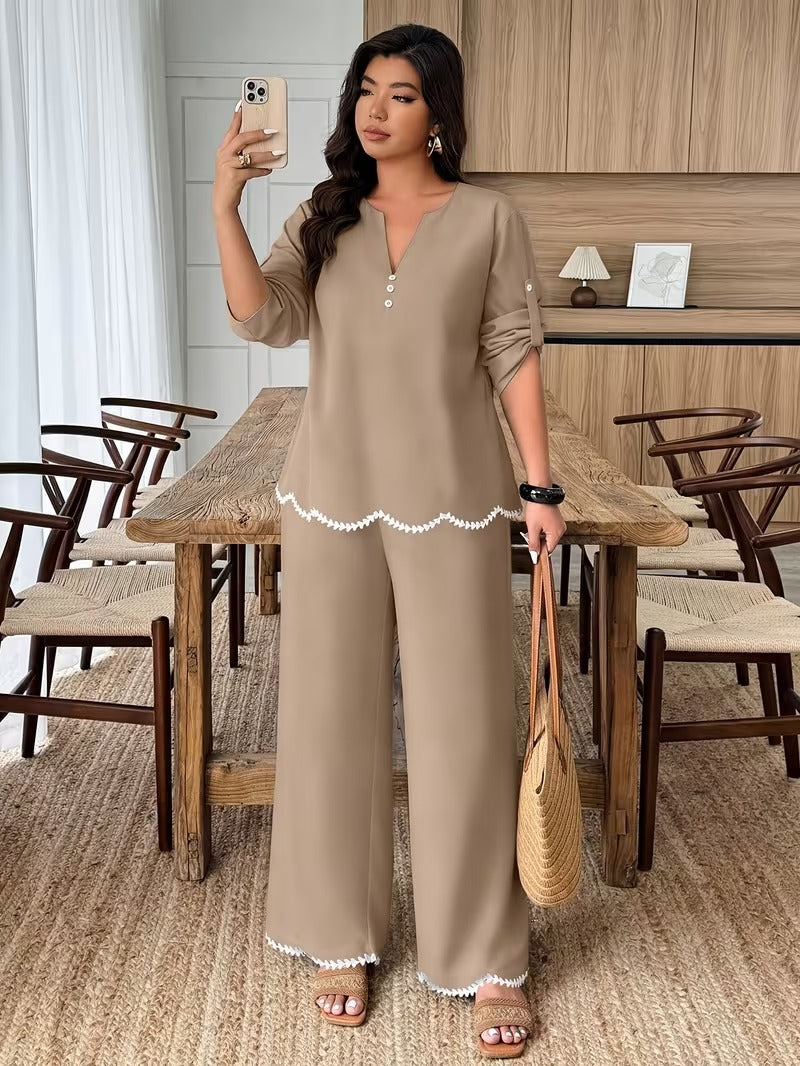 Plus Size Women’s Short-Sleeve V-Neck Top & Relaxed Pants Set