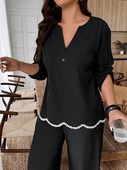 Plus Size Women’s Short-Sleeve V-Neck Top & Relaxed Pants Set