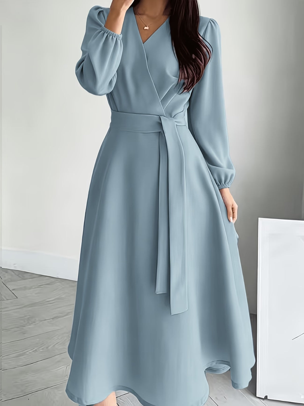 Women’s Breathable V-Neck A-Line Summer Midi Dress