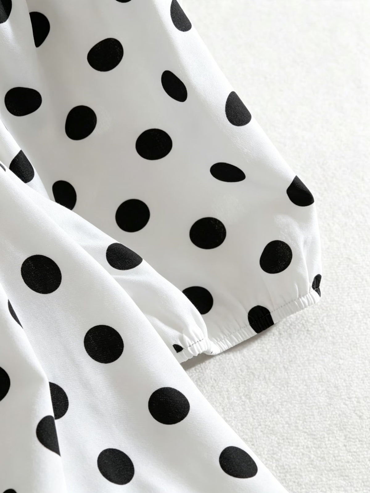 Plus Size Women’s French-Inspired Polka Dot Blouse & Elastic Waist Pants Set