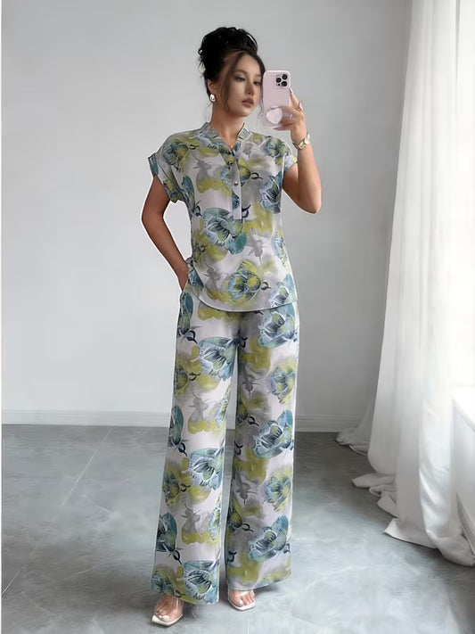 Women’s Stylish Printed Top & Relaxed Pants 2-Piece Set