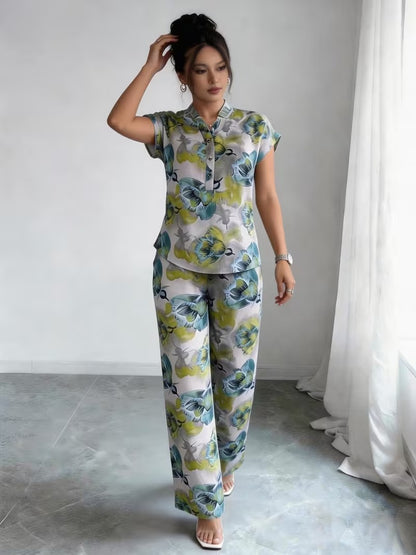 Women’s Stylish Printed Top & Relaxed Pants 2-Piece Set