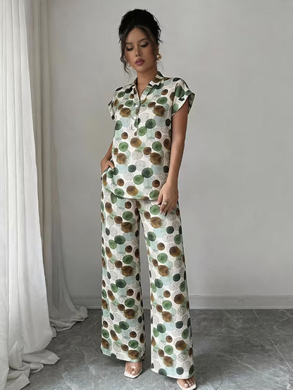 Women’s Stylish Printed Top & Relaxed Pants 2-Piece Set