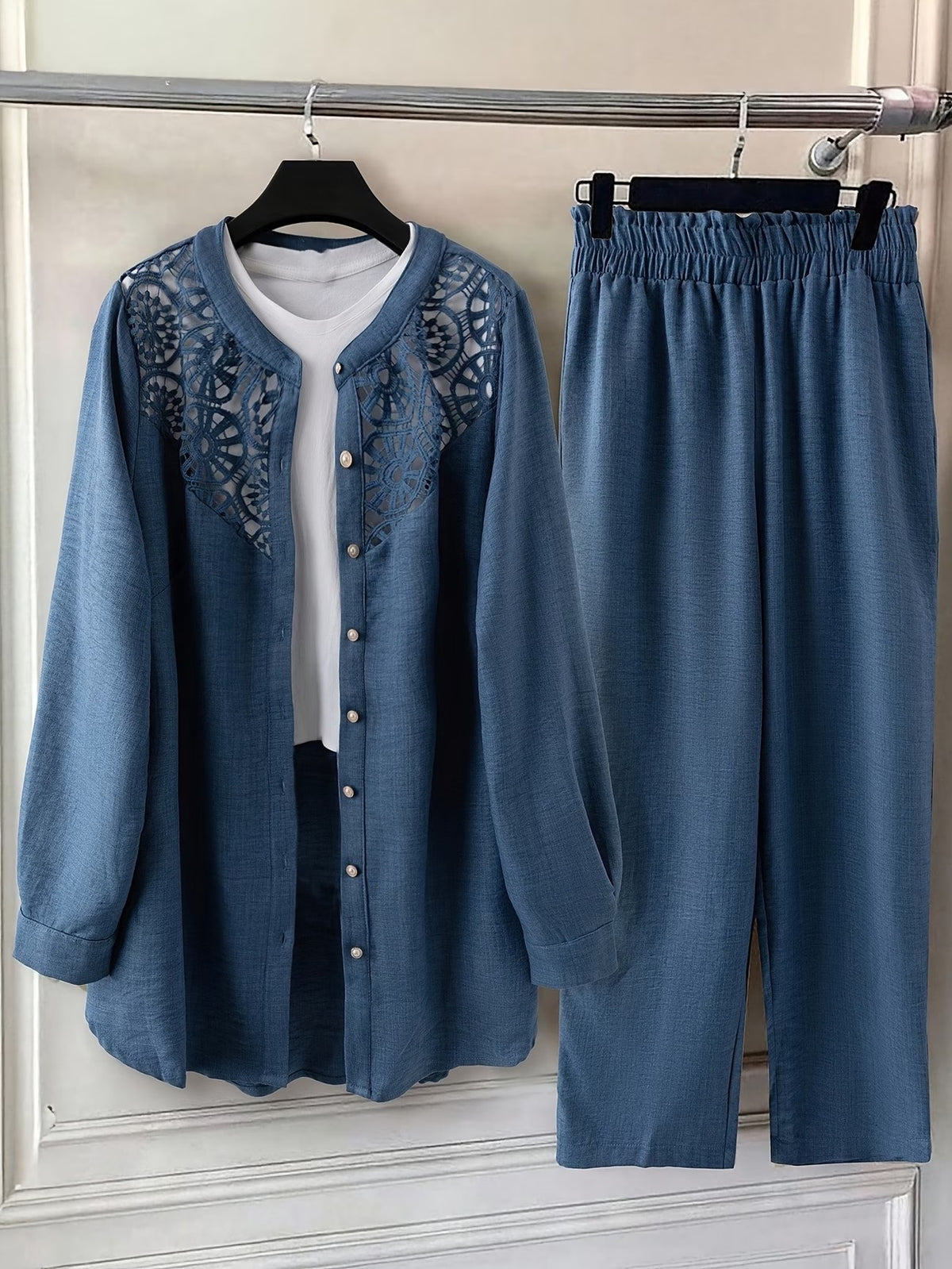 Plus Size Women’s Lace Detail Shirt & Loose Pants Co-Ord