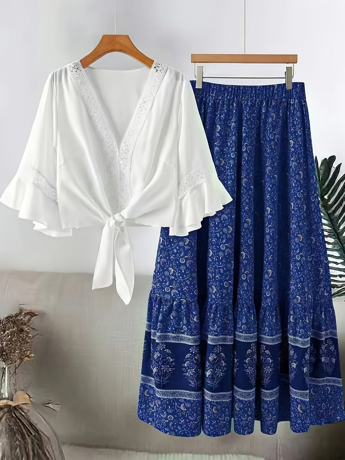 Plus Size Women’s Lace Trim 2-Piece Set